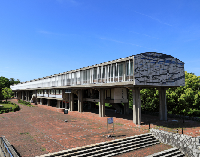 創立当時の校舎