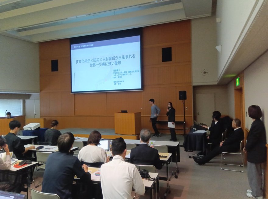 県大大学院　国際文化研究科 国際文化専攻 コミュニティ通訳学コースチーム