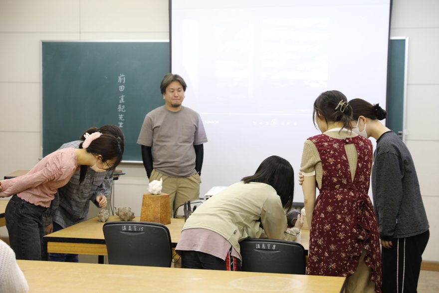 アーテイストトーク 海外の制作について